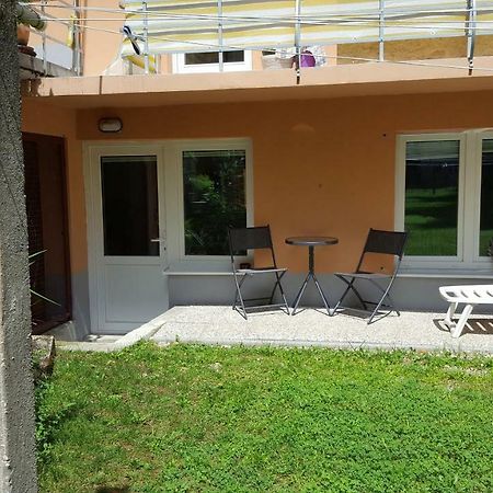 Big Yard Apartment Ljubljana Exterior photo